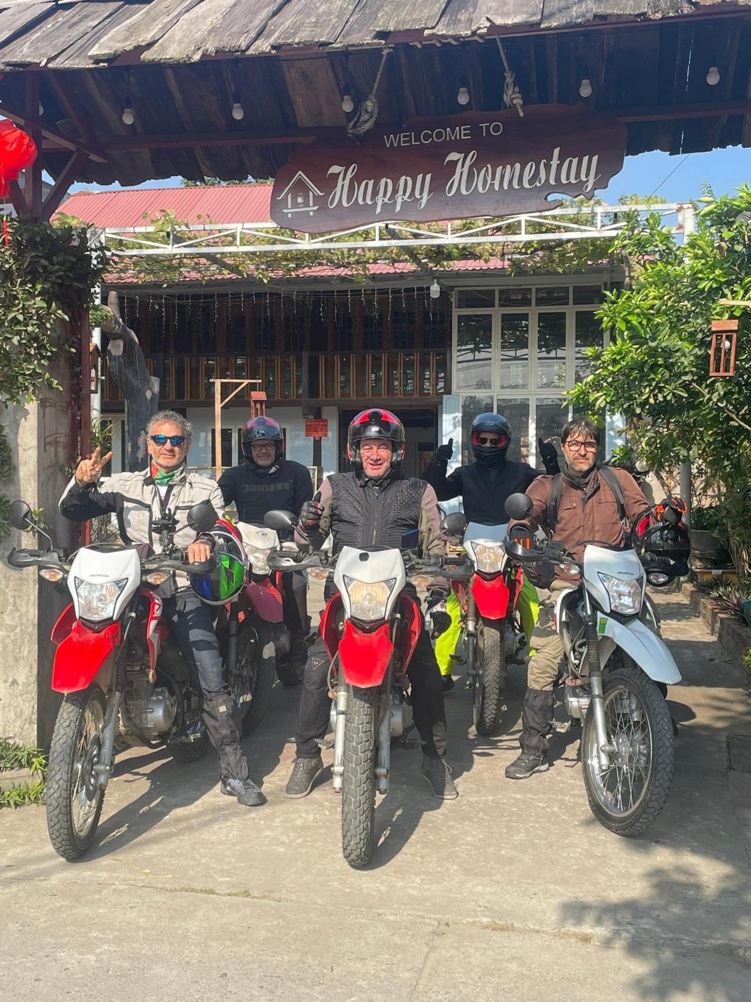 Happy Homestay Nghia Lo Exterior photo